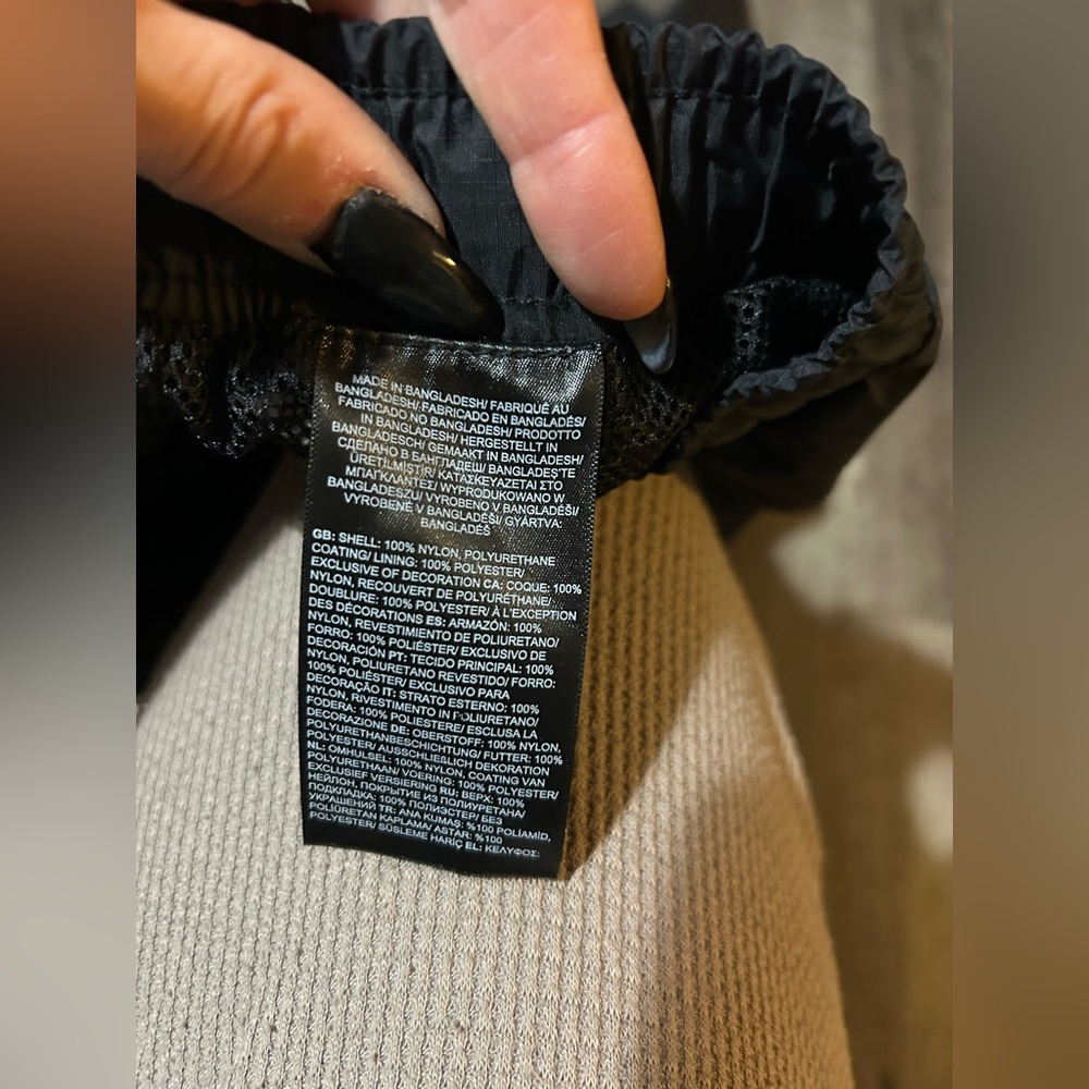 The North Face Nylon/Polyurethane Pant - Picture 4 of 8